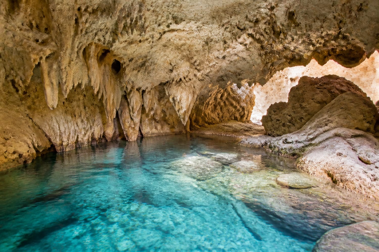 cueva-de-villa-luz-mexico