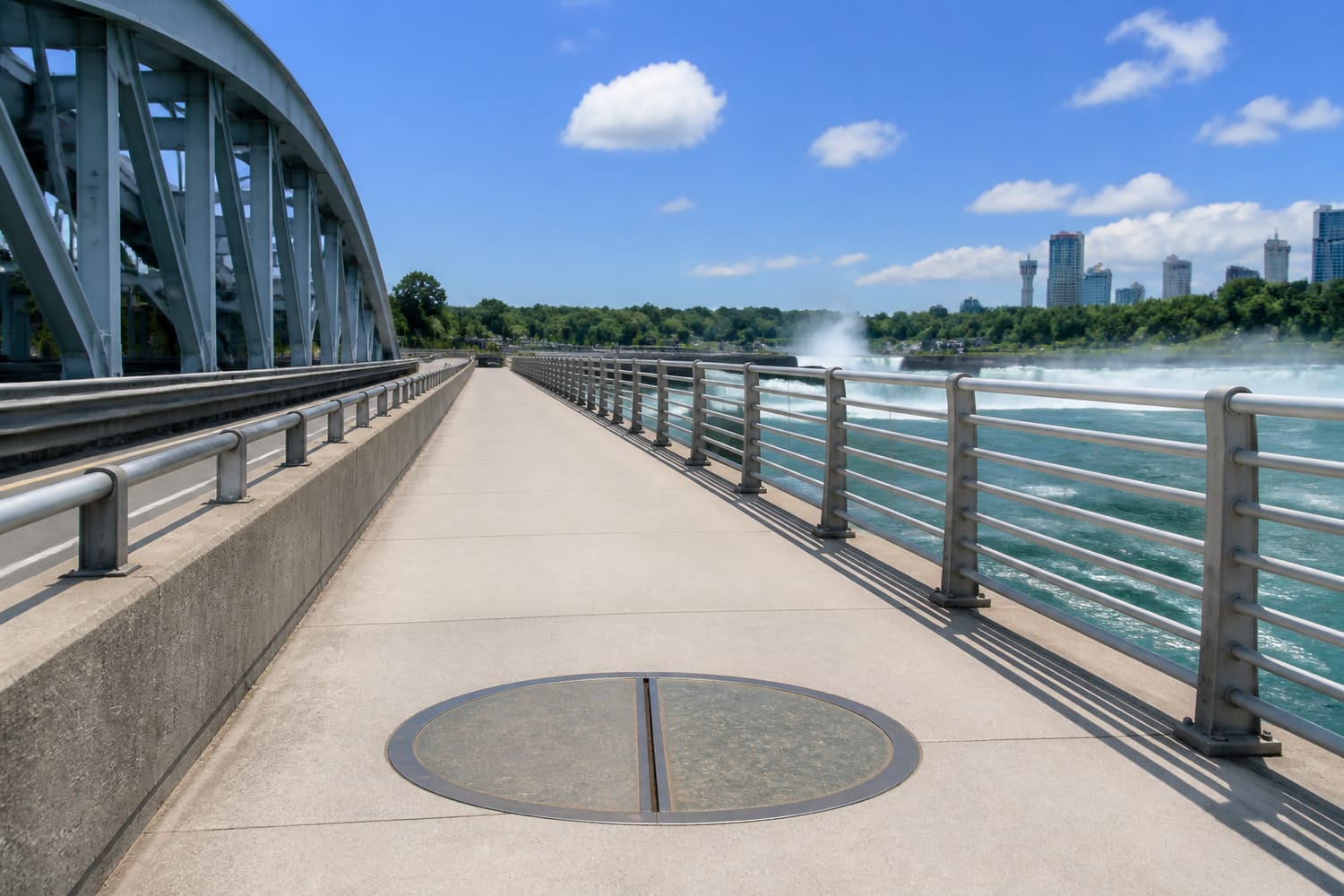 rainbow-bridge-united-states-and-canada