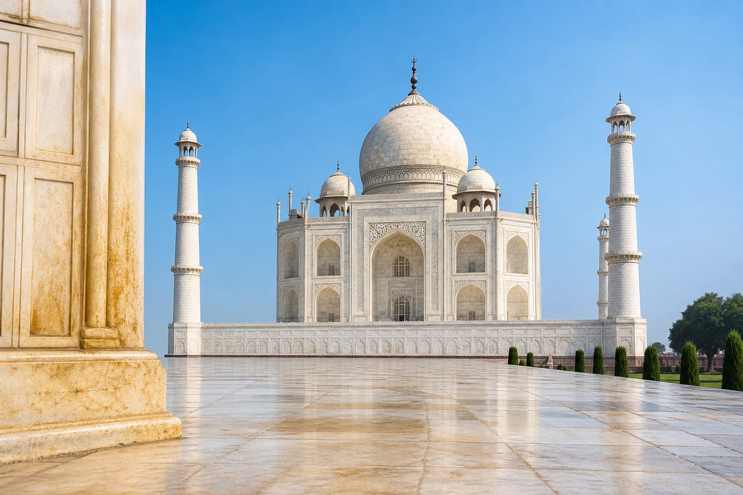 the-taj-mahal-white-marble-under-environmental-pressure