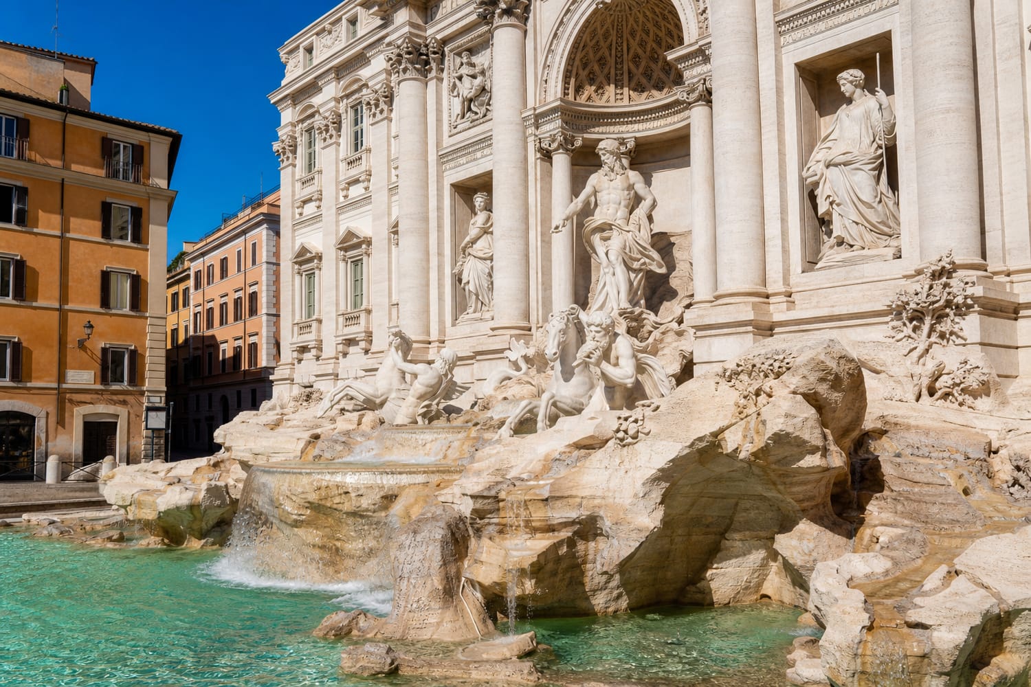 trevi-fountain-a-beautiful-end-to-a-water-system
